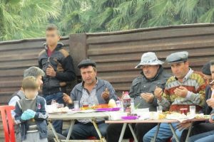 &Ccedil;ilingir sofrasında dua