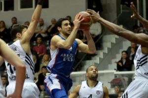 Beşiktaş son topta kaybetti