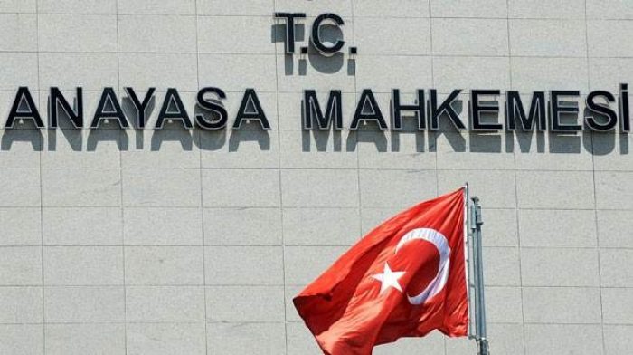 AYM se&ccedil;im barajı kararını verdi