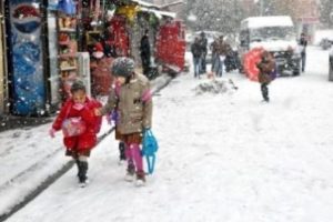 Sakarya'da okullara 2 g&uuml;n kar tatili