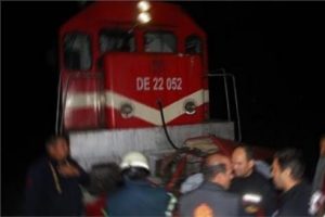 Ankara'da trenin &ccedil;arptığı kişi &ouml;ld&uuml;