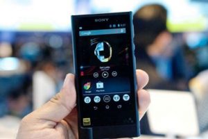Sony, 1199 Dolarlık Walkman'ini Tanıttı