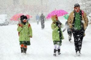 İstanbul'da okullar yarın tatil edildi