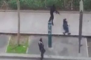 O g&ouml;r&uuml;nt&uuml;ler montaj mı?