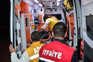 Boş su kanalına atlayan kadın beton zemine &ccedil;akıldı