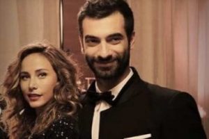 Aşk mı yaşıyorlar...