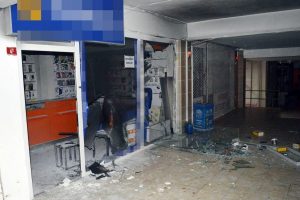 Bursa'da polisin dikkati facianın &ouml;n&uuml;ne ge&ccedil;ti