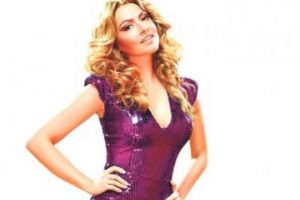 Hadise Hakan Baş'tan ayrıldı...