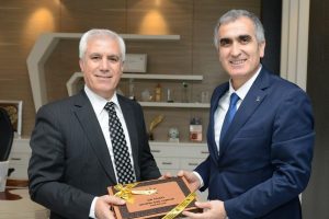 Bozbey'e s&uuml;rpriz ziyeret