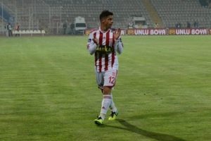 Cicinho Beşiktaş'ı istiyor