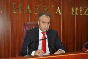 İneg&ouml;l Belediyesi'nden 55 pazarcıya 335 bin lira yardım