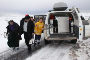 Hamile kadını taşıyan ambulans kaza yaptı!