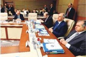 'T&uuml;rk milletini dağa &ccedil;ıkaracaksınız'