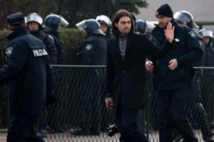 Cumhurbaşkanı adayı g&ouml;zaltına alındı
