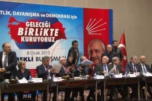 Kılı&ccedil;daroğlu'na ayakkabı fırlatan şahıs serbest