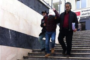 Taksi şof&ouml;rlerini hedef alan 3 gasp&ccedil;ı yakalandı