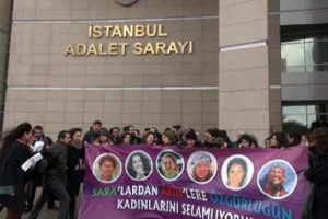 Adliye &ouml;n&uuml;nde 'Paris' anmaları