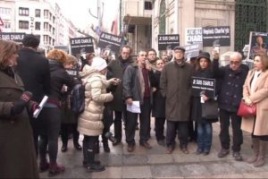 Fransa'daki saldırıyı gazeteciler de kınadı