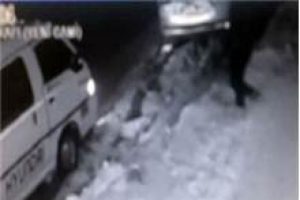 Katilinin peşinden koştu!