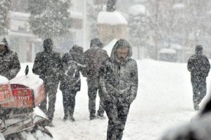 Bolu'da kar esareti