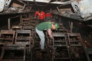 Pakistan'da katliam gibi kaza: 57 &ouml;l&uuml;