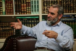 Nureddin Yıldız: 6 yaşındaki &ccedil;ocukla evlenilebilir