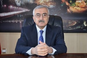 Elektrik i&ccedil;in K&uuml;rt&ccedil;e ve T&uuml;rk&ccedil;e broş&uuml;rler