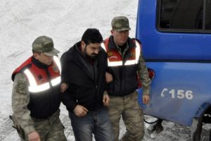 Anlaşamadığı hayat kadınını &ouml;ld&uuml;rd&uuml;