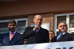 "Ya b&ouml;l&uuml;n&uuml;r&uuml;z ya da &ccedil;atışırız"