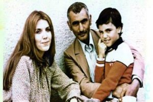 Yılmaz G&uuml;ney'in mezarı T&uuml;rkiye'ye mi getirilecek?