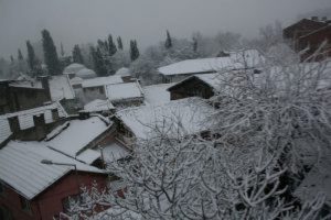 Bursa'da kar geri d&ouml;nd&uuml;! Asıl kış şimdi başlıyor