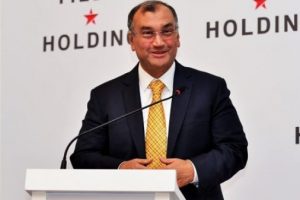 &Uuml;lker'den s&uuml;rpriz atak!