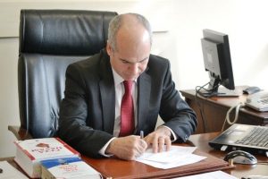 Cumhuriyet savcısı resmen a&ccedil;ığa alındı