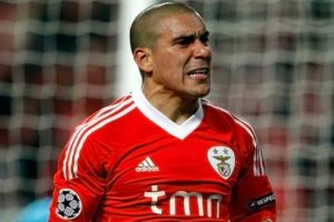 "Beşiktaş Maxi Pereira'yı alsın"