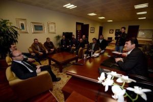 D&uuml;ndar, Ak Parti Mudanya il&ccedil;e teşkilatını ağırladı