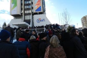 Elektrik fiyatları protesto edildi