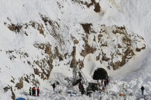 İş&ccedil;ilerden 2'sinin cesedine ulaşıldı