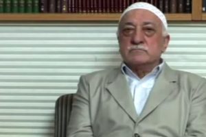 ''Humeyni gibi T&uuml;rkiye'ye gelmek istiyordu"