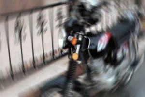 Motosikletini bulana &ouml;d&uuml;l vadetti