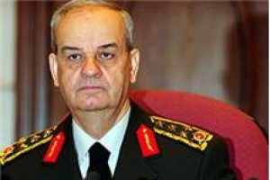 İlker Başbuğ: Yapılan yanlışlar PKK'yı g&uuml;&ccedil;lendirdi