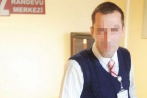 G&ouml;rme engelliyi hastanenin danışmasına koydular