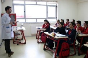 Eğitimde tek &ccedil;&ouml;z&uuml;m yerel y&ouml;netimlere devir