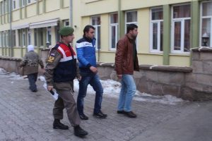 Uyuşturucu operasyonu: 9 g&ouml;zaltı