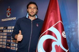 Trabzonspor, Hakan Arıkan'ı kiraladı
