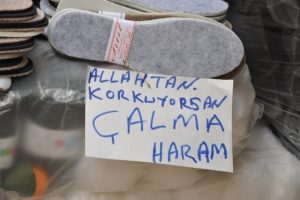 Esnaftan hırsıza not