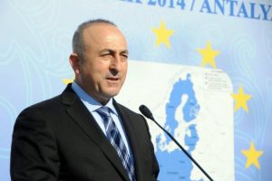 &Ccedil;avuşoğlu, KKTC'de