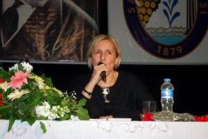 CHP&#039;li vekilden Cumhuriyet&#039;e &quot;karikatür&quot; desteği 