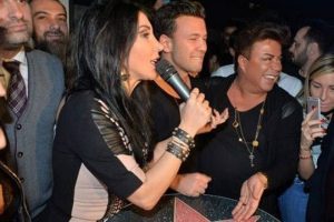 Hande Yener'den ilgin&ccedil; benzetme