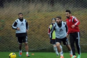 Ferhat Kasımpaşa'da ilk antrenmanına &ccedil;ıktı