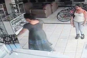 Kosta Rika'da akıllara durgunluk veren hırsızlık